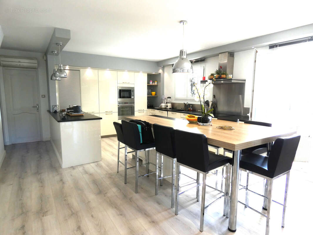 Maison à BOISSET-ET-GAUJAC