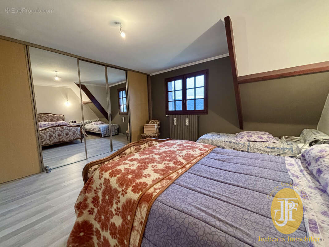 Maison à SAINT-PIERRE-DE-BAILLEUL