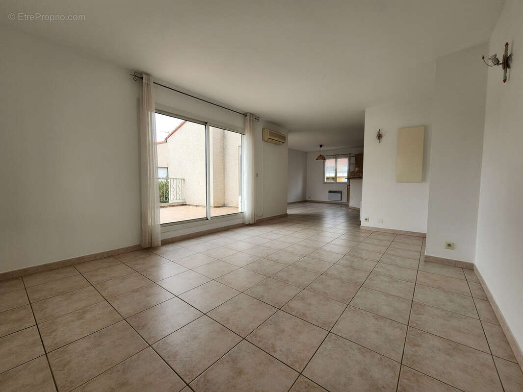 Perpignan sud: appartement t2 avec parking et terrasse - photo 14