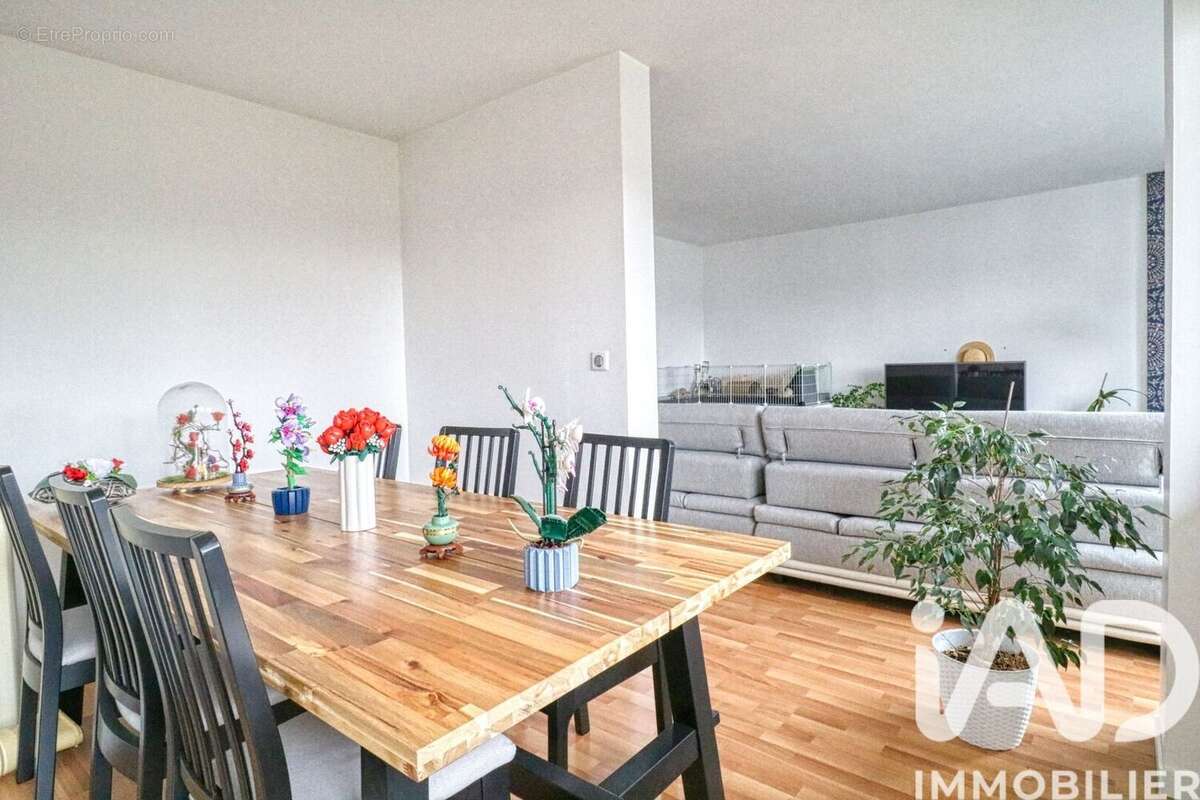 Photo 5 - Appartement à SAINT-OUEN-L'AUMONE