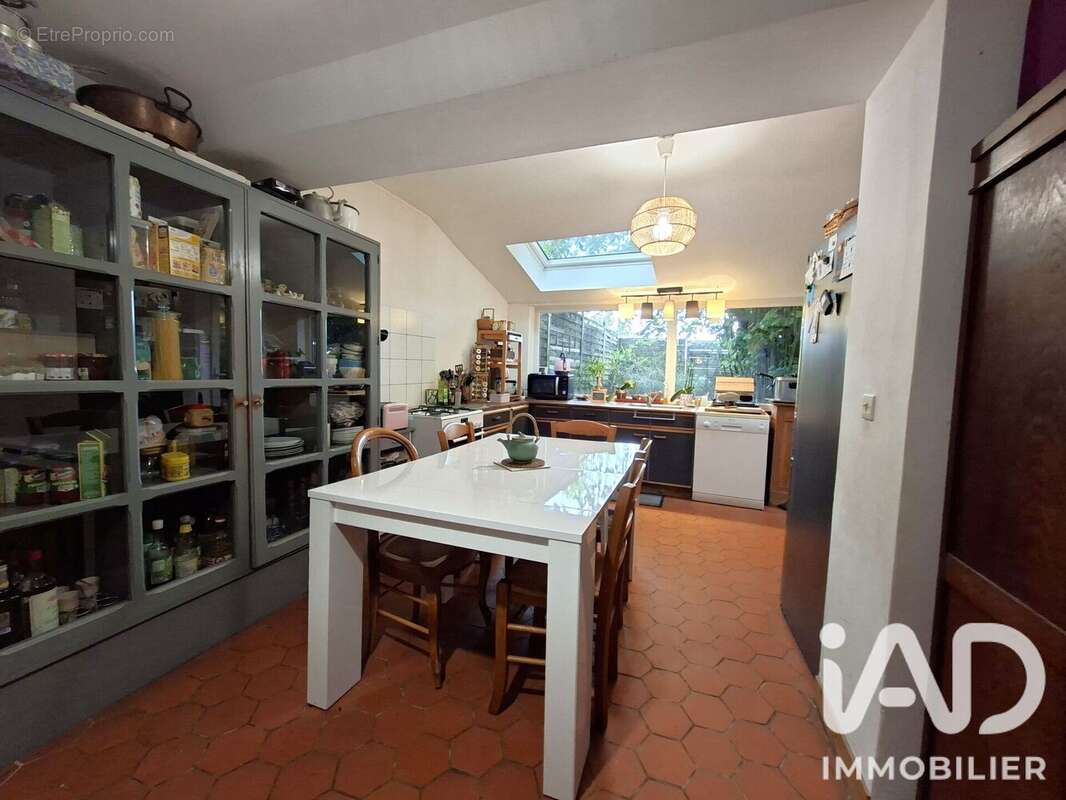 Maison 107 m² à Le Plessis-Aux-Bois  - photo 3