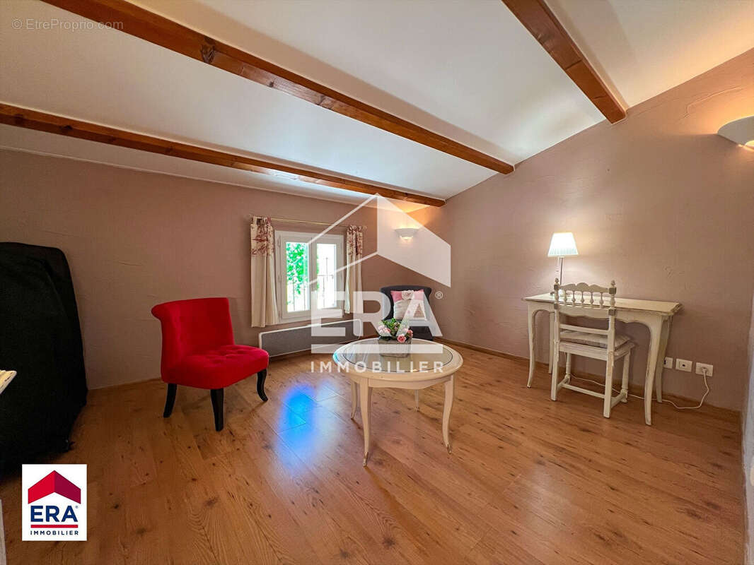 Maison 447m² à villes-sur-auzon - photo 18