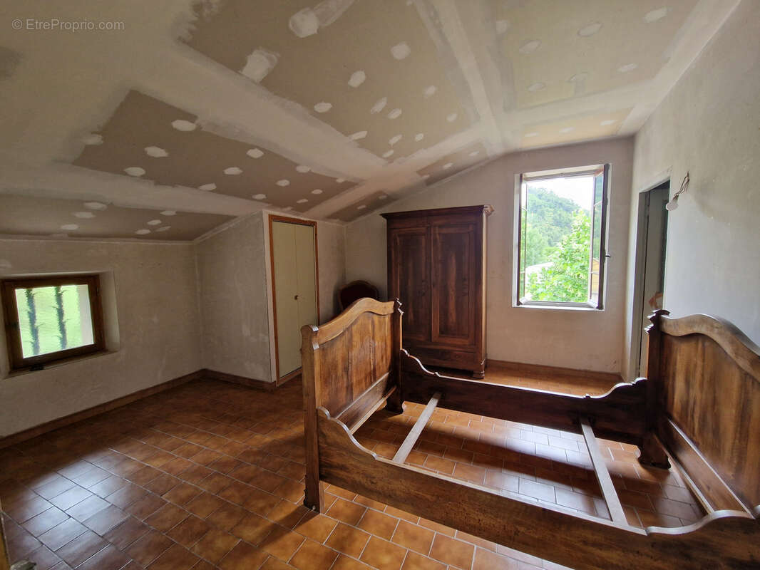 Maison à BUIS-LES-BARONNIES