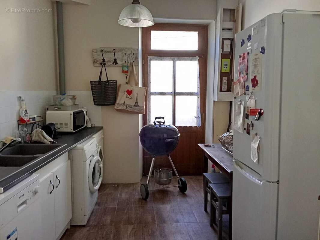 Maison à LUSSAC-LES-EGLISES