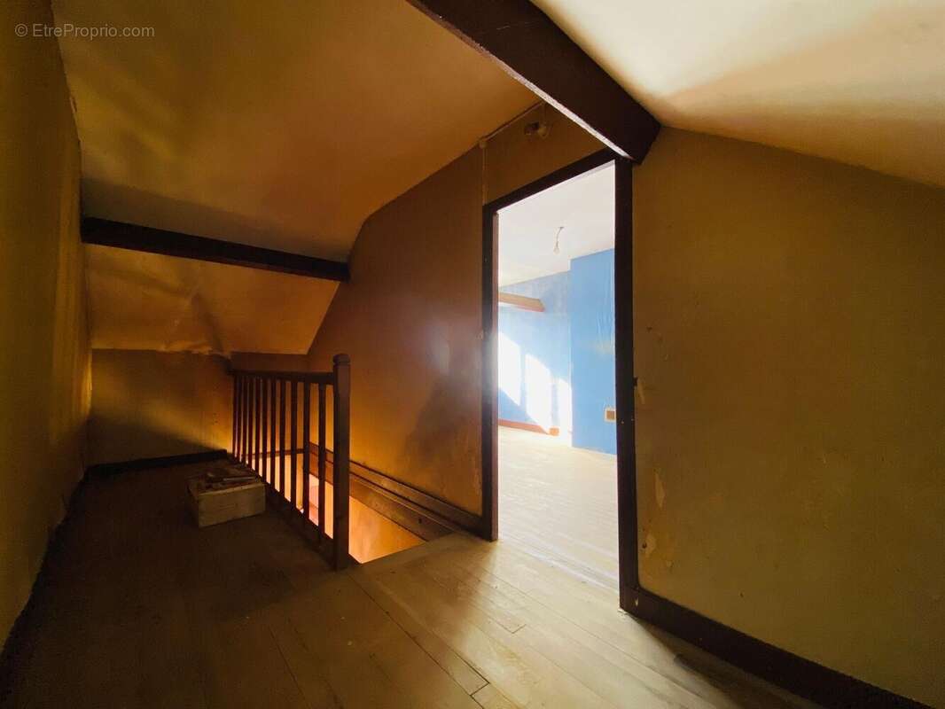 Photo 7 - Maison à VILLERS-COTTERETS