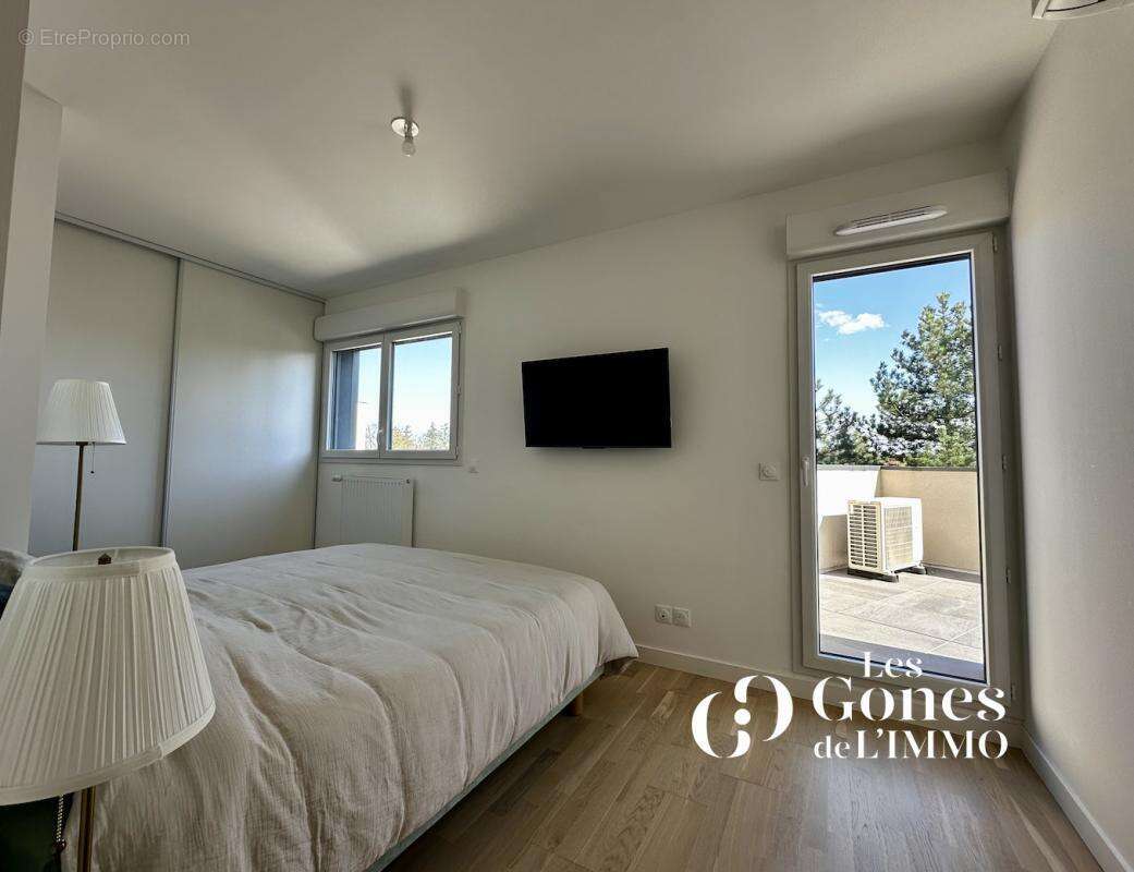 Appartement à CRAPONNE