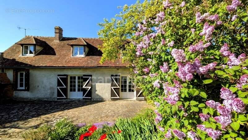 Héritage 1 849 ... Une maison de caractère rare et authentique de 135m², 5 chambres, 2 000m² de terrain, Serazereux (28) - photo 18