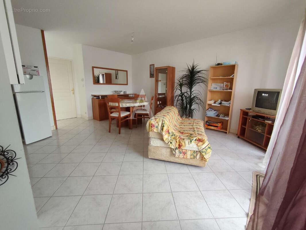 Appartement à SAINTES