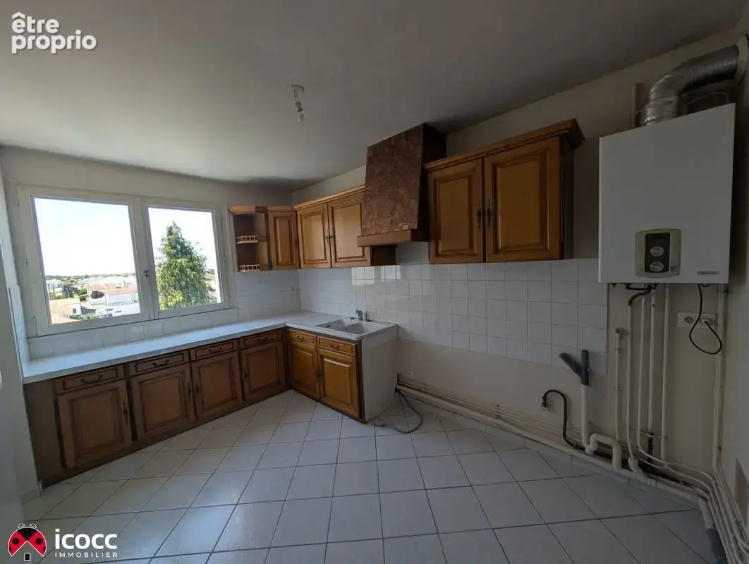 Appartement 104 m² à Lucon  - photo 3