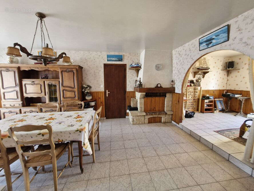 Maison à SAINT-HILAIRE-DE-RIEZ