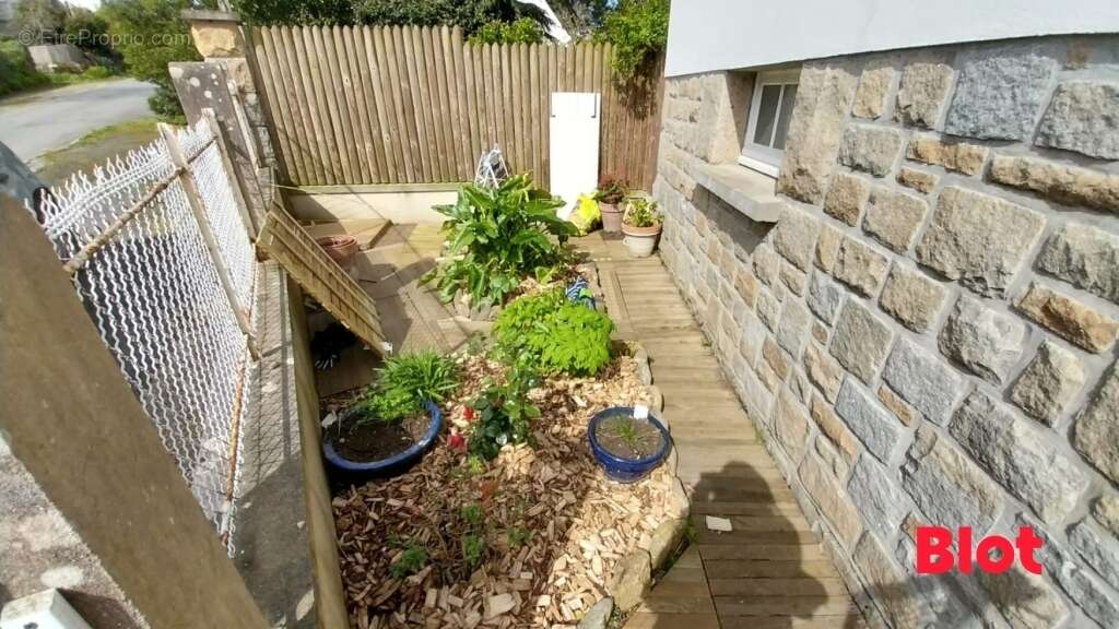 Appartement à SAINT-COULOMB