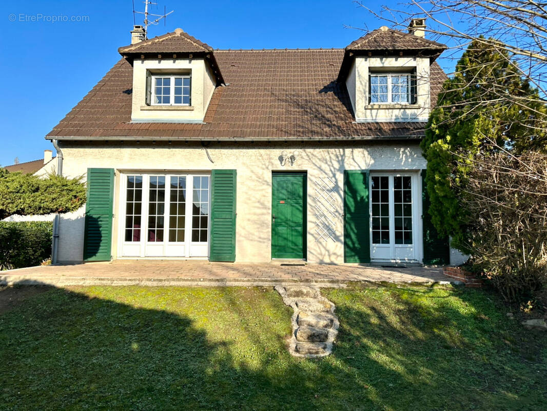 Maison à CONFLANS-SAINTE-HONORINE