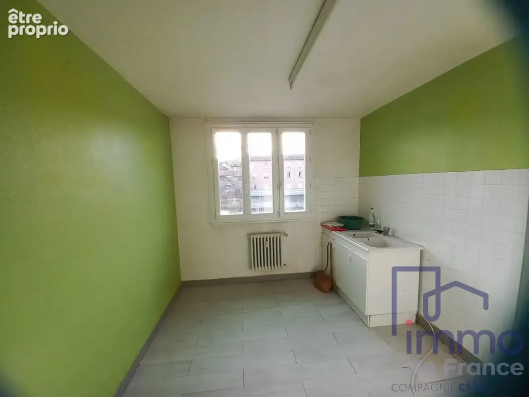 Appartement 40 m² à La Ricamarie  - photo 2