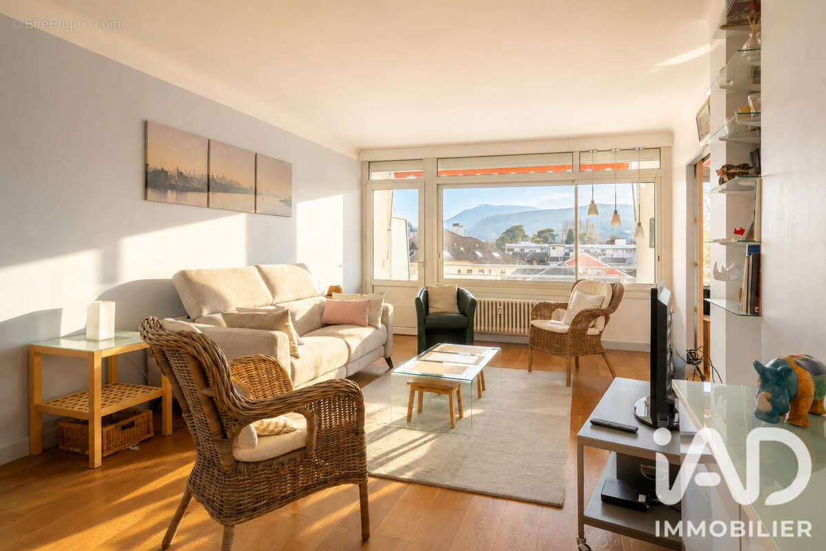 Appartement 86 m² à Annecy-Le-Vieux  - photo 2