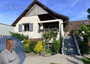 Maison à MIRIBEL-LES-ECHELLES