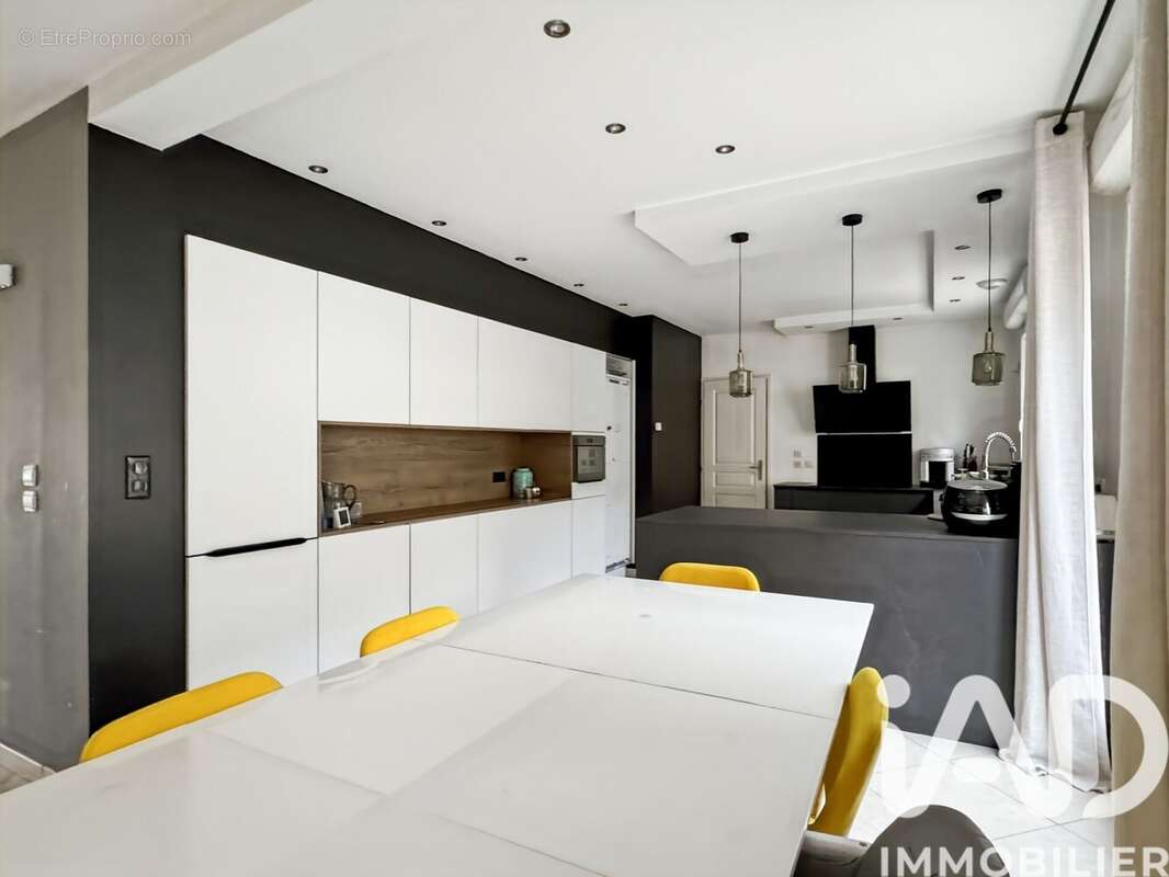 Photo 8 - Maison à LA VILLE-DU-BOIS