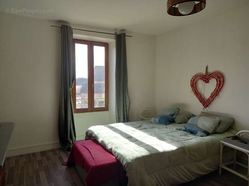 Maison à ROUSSENNAC