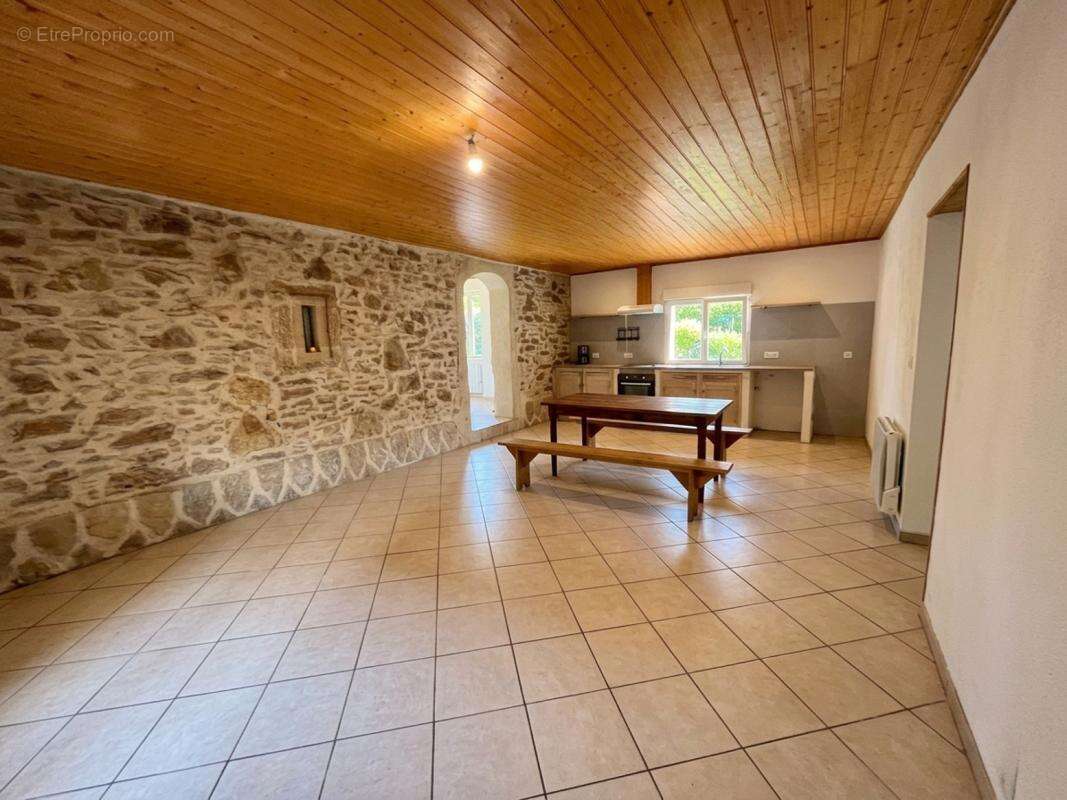 Maison 108 m² à Eauze  - photo 8