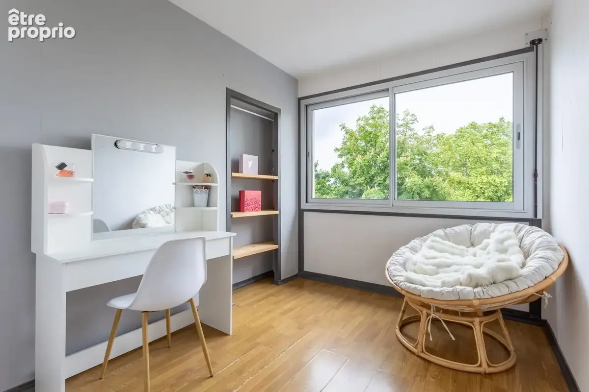 Appartement 4 pièces 79 m² à vendre à Chamalieres (63400) - photo 7