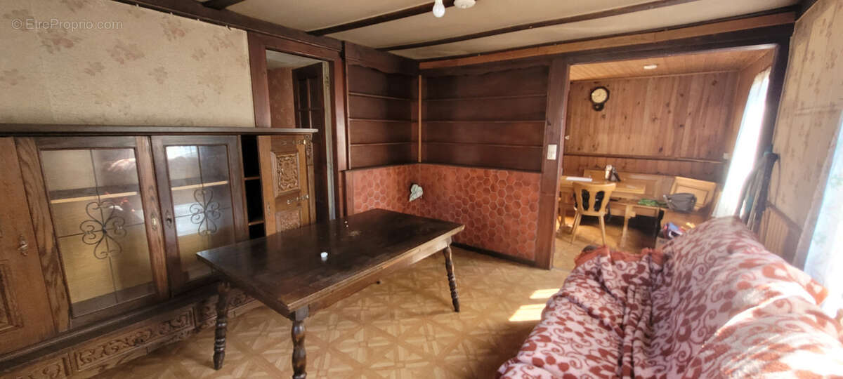 Maison T4 70 m2 habitables de plain pied avec jardin au calme à rénover - photo 6