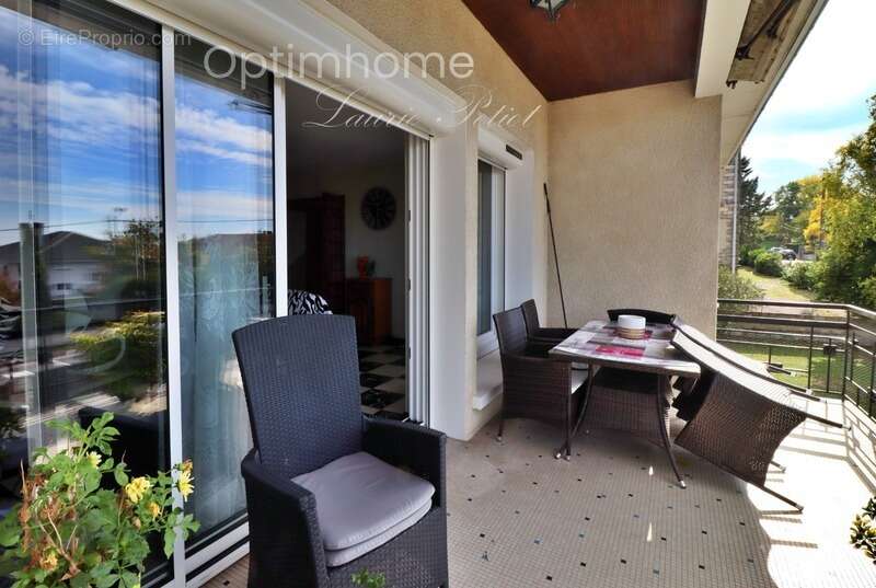 Coup de cœur - Rare à la vente ! Magnifique maison contemporaine de 225 m² avec vue sur le château - photo 3