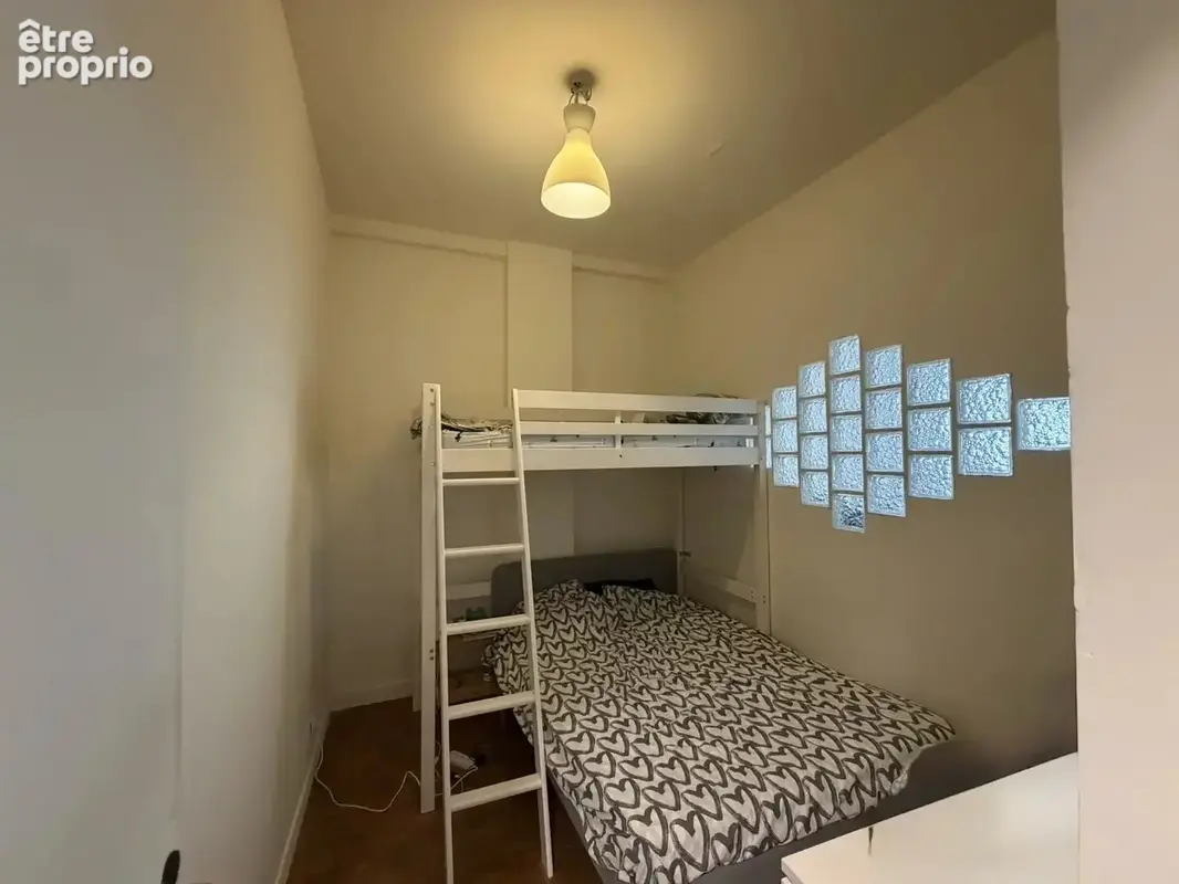 Grand studio de 47,28 m² en rez-de-chaussée - photo 5
