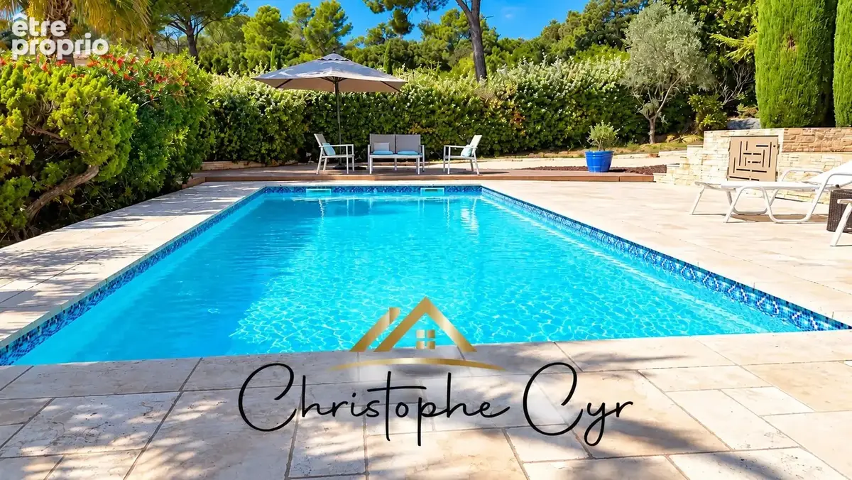 Saint-raphaël – villa avec piscine, environ 150 m², terrain de 1 500 m² - photo 4