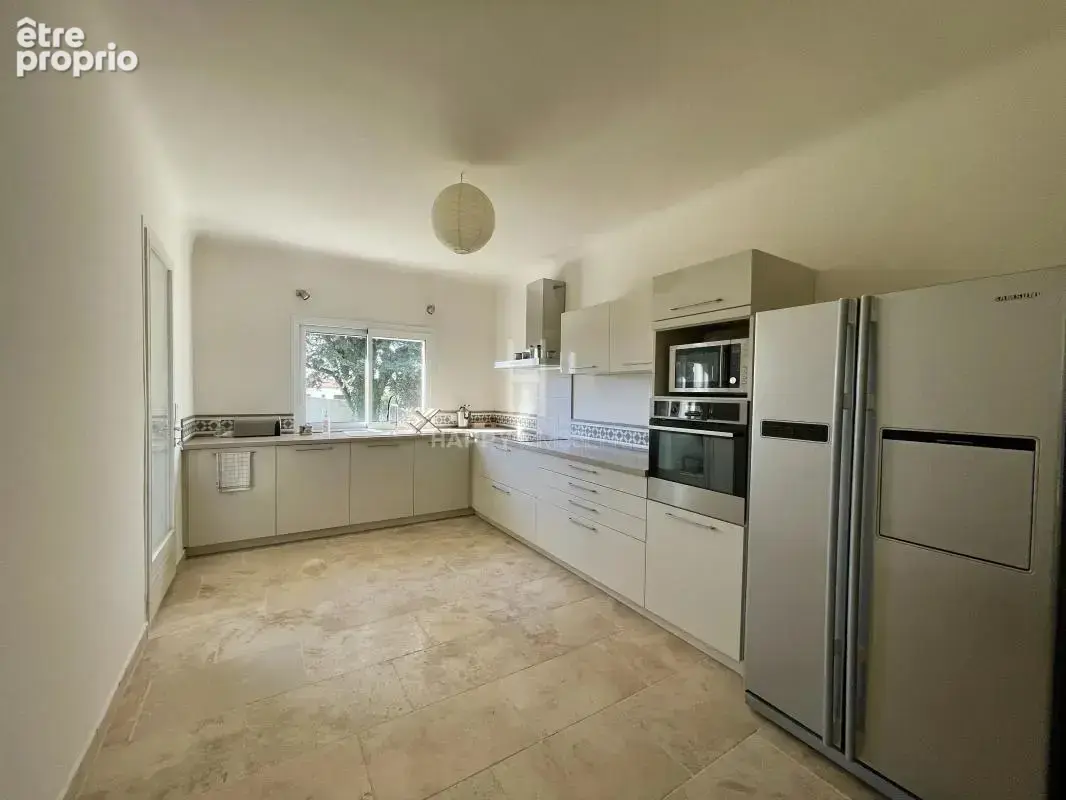 Fontvieille, belle propriété avec loft et piscine - photo 8