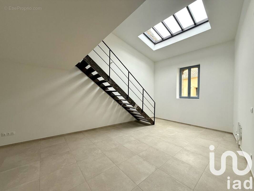 Photo 1 - Appartement à SUZE-LA-ROUSSE