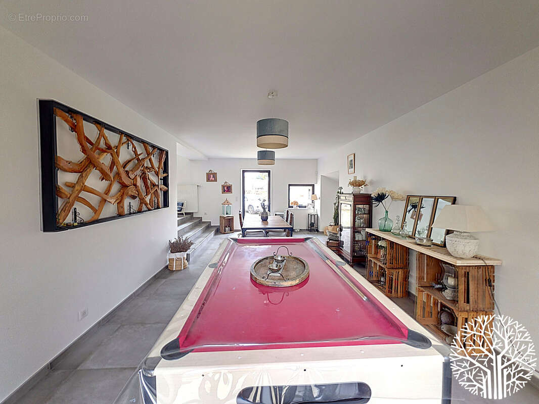 Maison à MILLY-LA-FORET