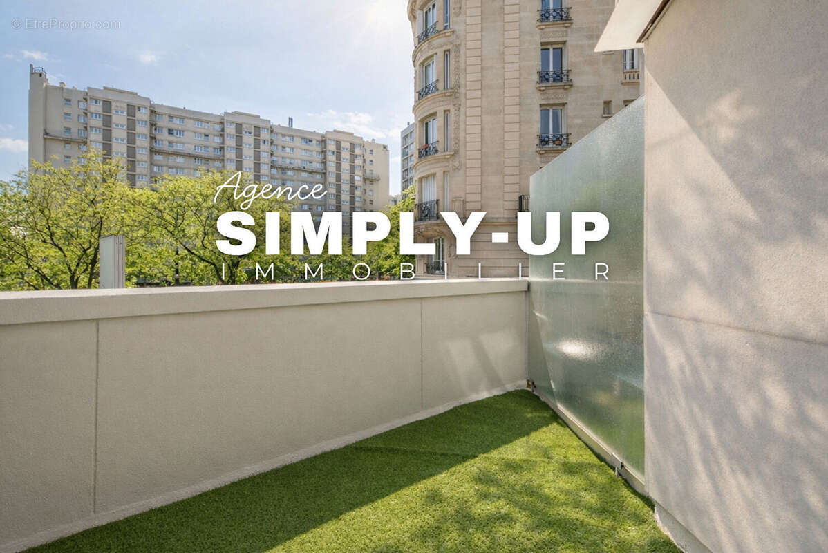 Appartement à PARIS-15E