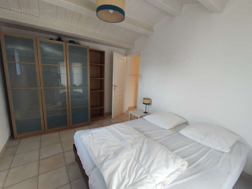 Maison à L&#039;EPINE