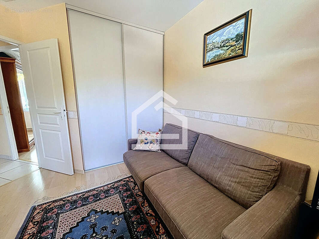 Maison à BLANQUEFORT