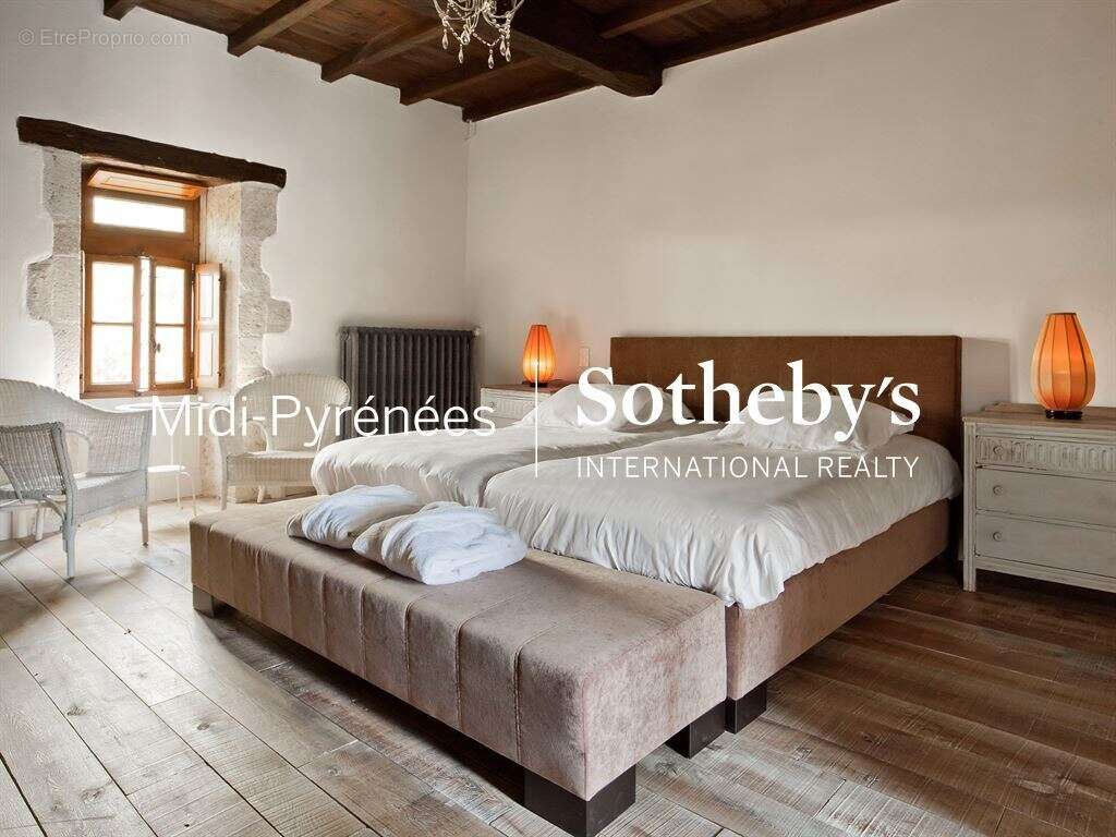 Maison à SAINT-CAPRAIS-DE-LERM