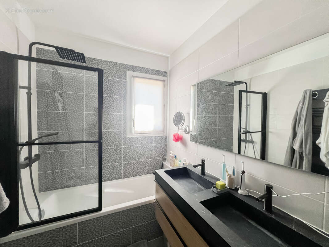 Maison à PORT-DE-BOUC