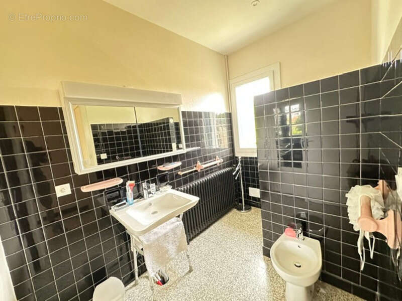  nouveauté – maison familiale avec grand parc à sillac angouleme - photo 9