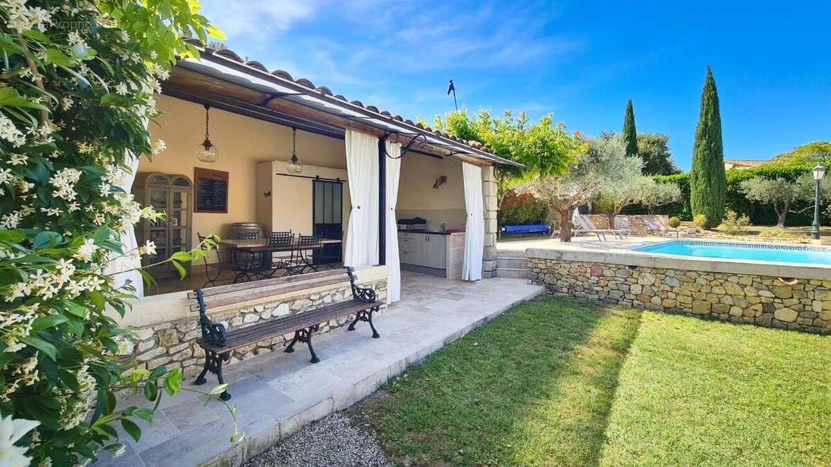 Maison de caractère avec piscine - photo 3