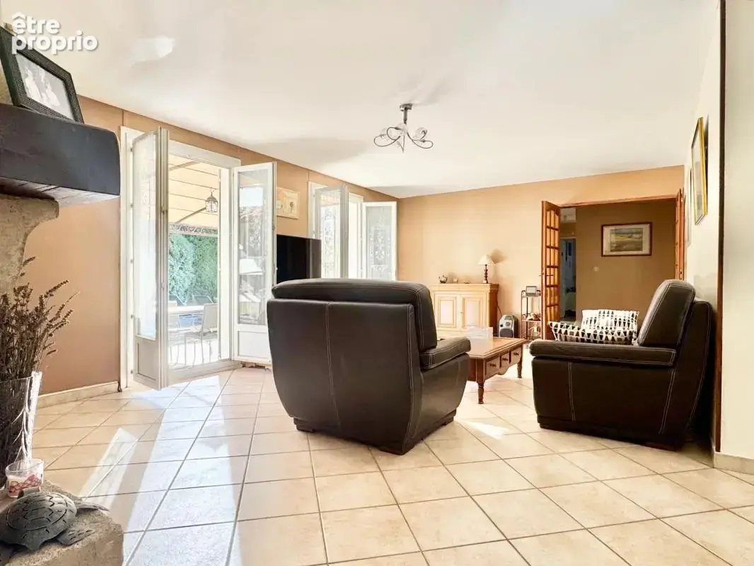 Villa de Plain Pied 102 m² sur les hauteurs de Rognac - photo 4