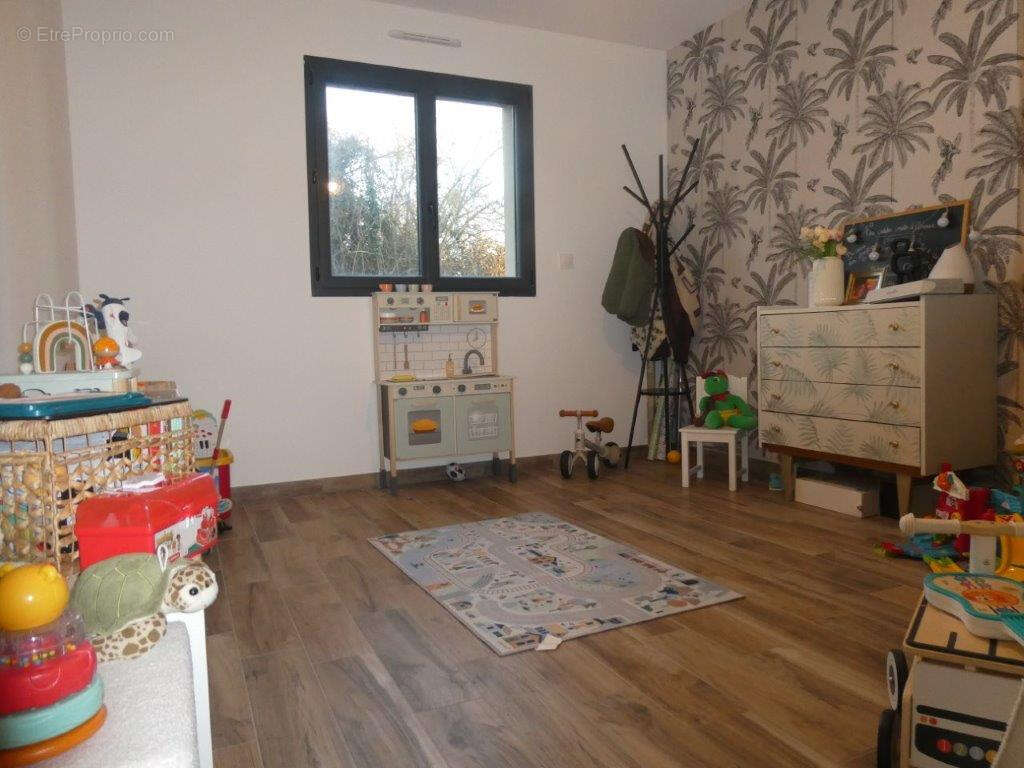 Maison à GENNEVILLE