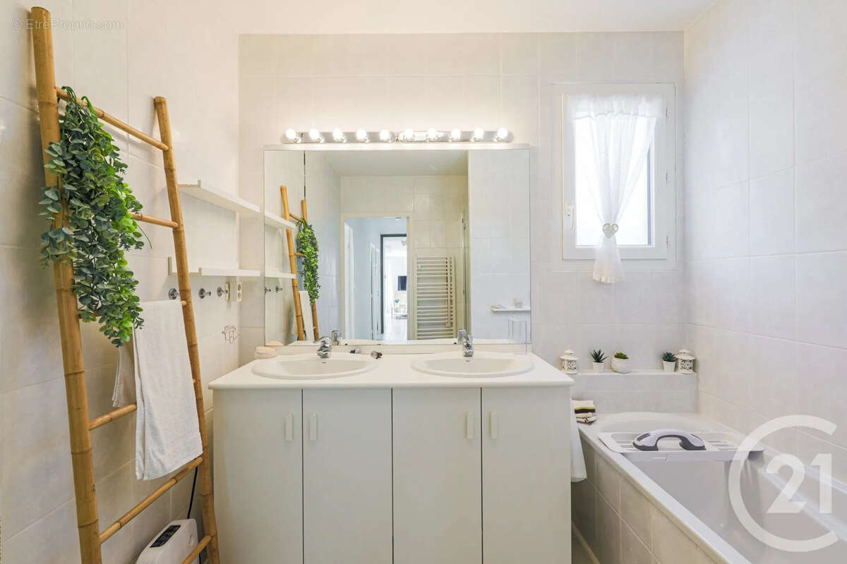 Appartement à SEYSSINS
