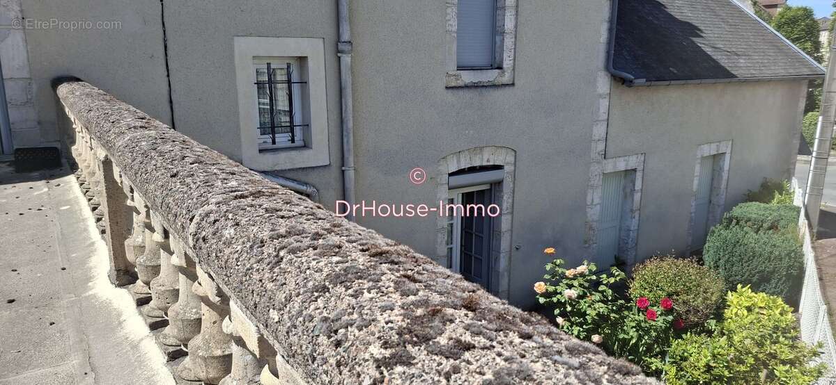 Maison à THIVIERS