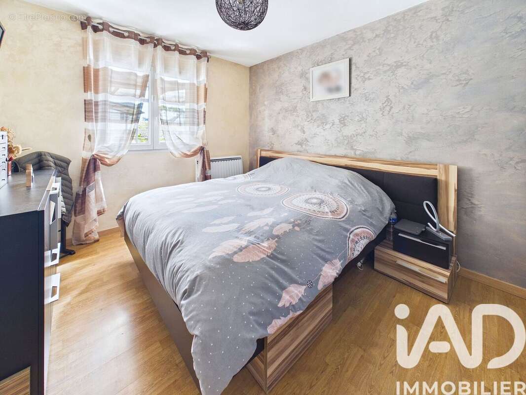 Photo 8 - Maison à SAINTE-GENEVIEVE-DES-BOIS