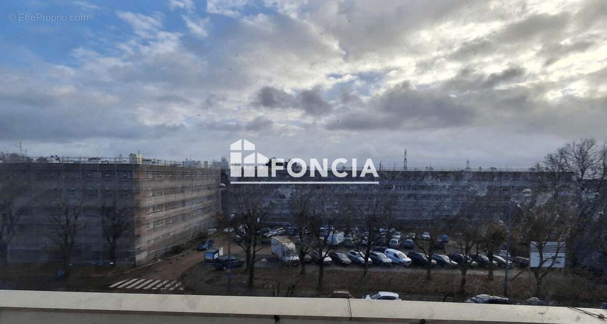 Appartement à VILLIERS-LE-BEL