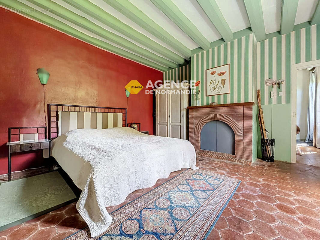 Maison à MONTREUIL-L'ARGILLE