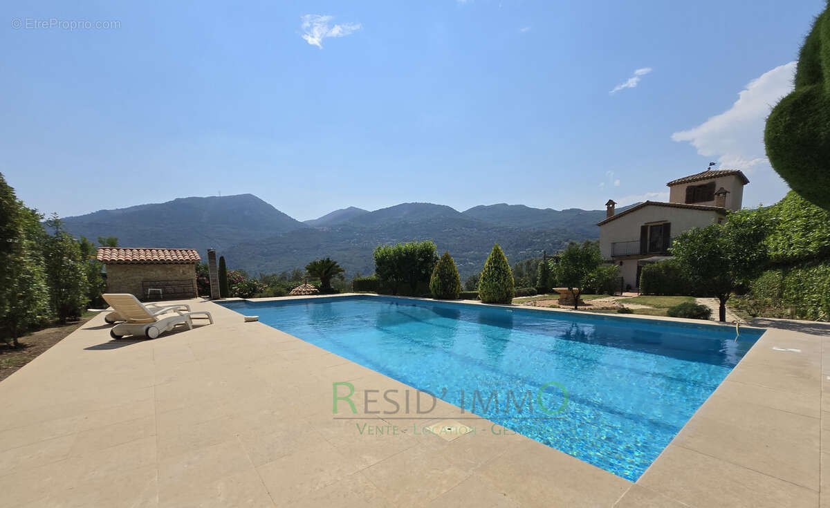 Maison à SAINT-MARTIN-DU-VAR