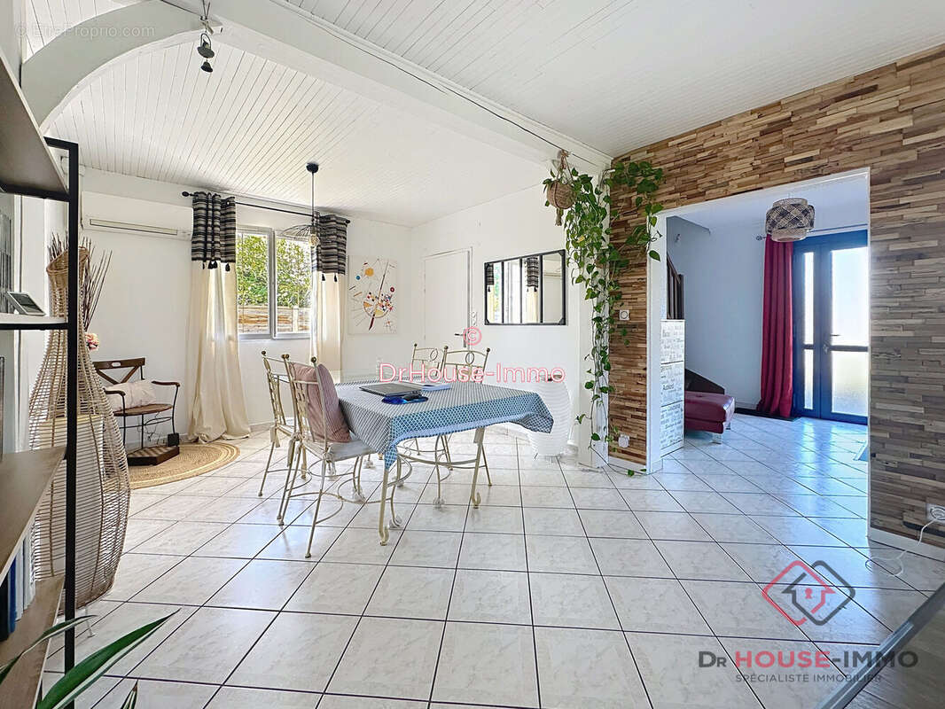 Maison à RAZAC-SUR-L&#039;ISLE