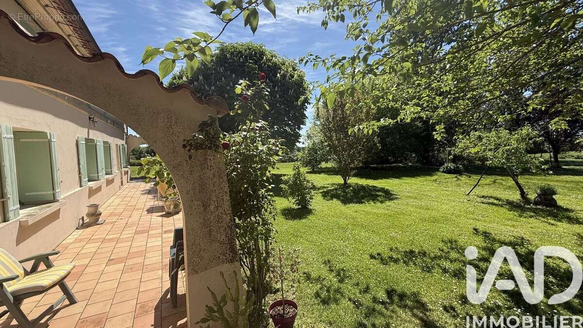 Photo 2 - Maison à LARUSCADE