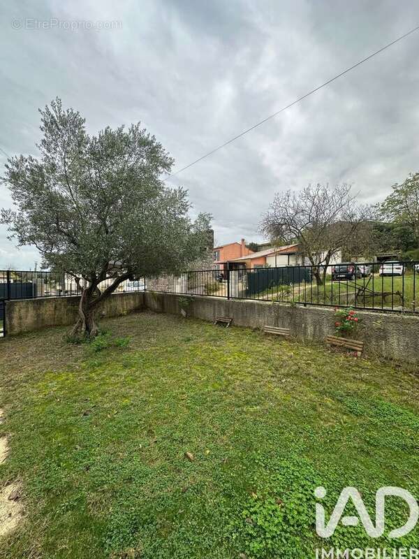 Photo 3 - Maison à SAINT-QUENTIN-LA-POTERIE