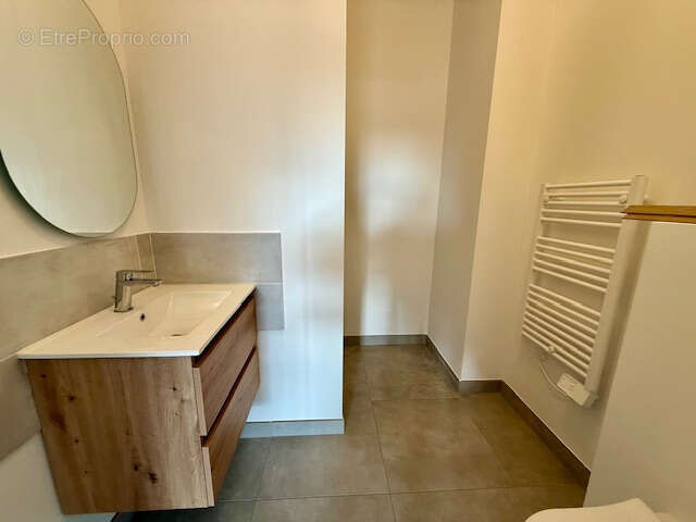 Appartement à JUVIGNAC