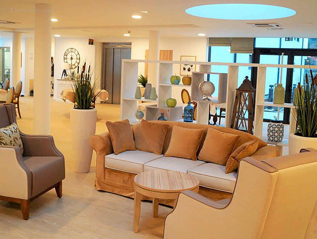 Appartement à MALIJAI